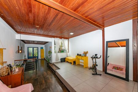 Casa à venda com 360m², 5 quartos e 2 vagasSala 1