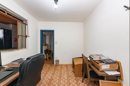 Casa à venda com 360m², 5 quartos e 2 vagasQuarto 5