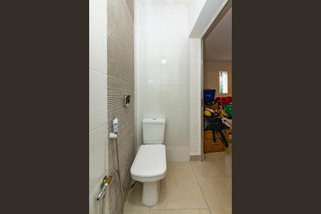 Casa à venda com 360m², 5 quartos e 2 vagasBanheiro da Suíte 2