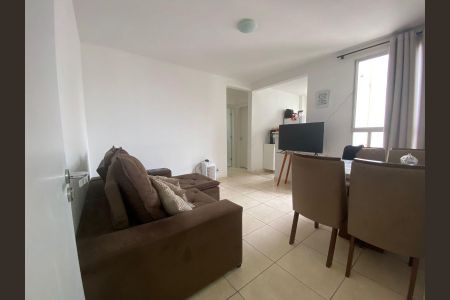 Sala de apartamento à venda com 2 quartos, 45m² em Olaria, Contagem