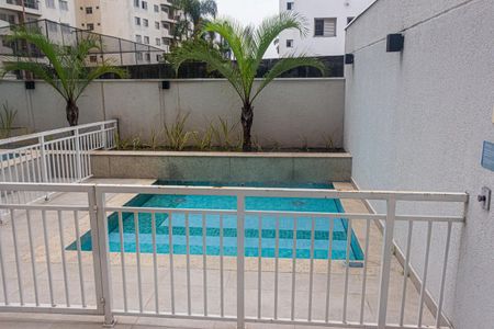 Apartamento para alugar com 35m², 2 quartos e sem vagaÁrea comum - Piscina