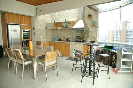 Apartamento à venda com 270m², 3 quartos e 4 vagasÁrea de convivência ( cobertura ) 