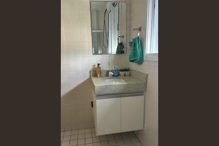 Apartamento à venda com 270m², 3 quartos e 4 vagasÁrea de convivência ( cobertura ) - Banheiro 