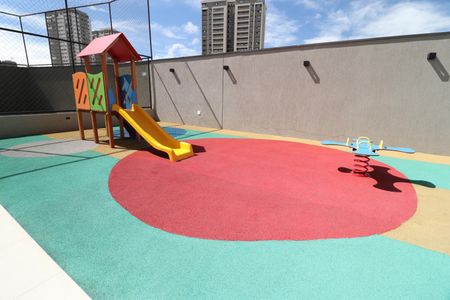 Apartamento para alugar com 90m², 3 quartos e 1 vagaÁrea comum - Playground