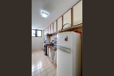 Apartamento para alugar com 80m², 2 quartos e 1 vagaCozinha