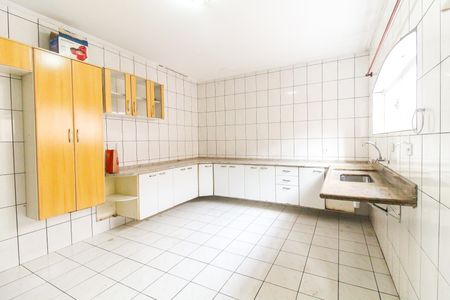 Casa para alugar com 152m², 4 quartos e 3 vagasCozinha