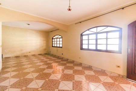 Casa para alugar com 152m², 4 quartos e 3 vagasSala