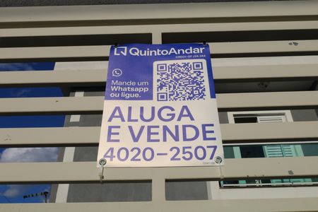 Casa para alugar com 90m², 3 quartos e 2 vagasPlaca instalada no portão do imóvel - Código da placa: COXT-120