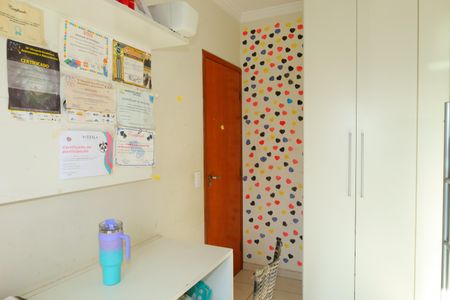 Casa para alugar com 90m², 3 quartos e 2 vagasQuarto 1