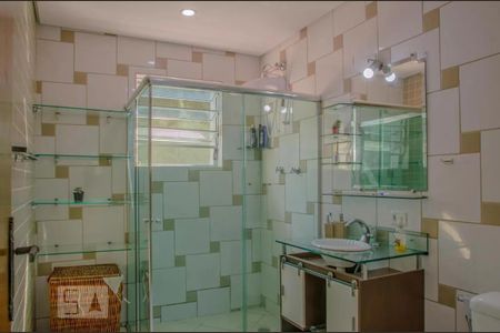 Casa para alugar com 317m², 3 quartos e 6 vagas Casa para alugar com 317m², 3 quartos e 6 vagasBanheiro