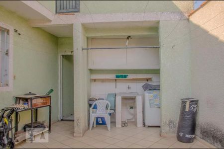 Casa para alugar com 317m², 3 quartos e 6 vagas Casa para alugar com 317m², 3 quartos e 6 vagasÁrea externa