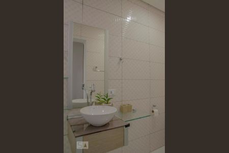 Casa para alugar com 317m², 3 quartos e 6 vagas Casa para alugar com 317m², 3 quartos e 6 vagasBanheiro