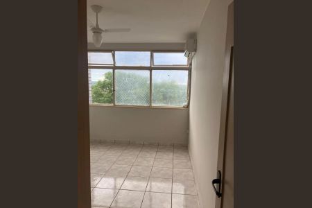 Apartamento para alugar com 3 quartos, 120m² em Asa Norte, Brasília