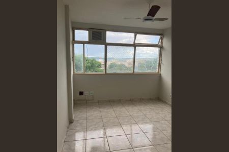 Apartamento para alugar com 3 quartos, 120m² em Asa Norte, Brasília