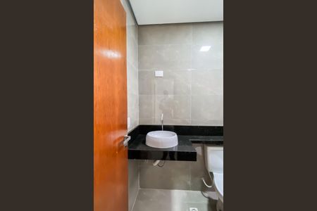 Casa à venda com 144m², 3 quartos e 1 vagaBanheiro da Suíte 2