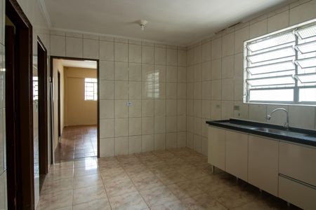 Casa à venda com 100m², 5 quartos e 5 vagasCozinha