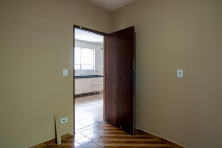 Casa à venda com 100m², 5 quartos e 5 vagasQuarto 2