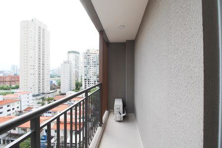 Varanda de kitnet/studio para alugar com 1 quarto, 31m² em Vila Olímpia, São Paulo