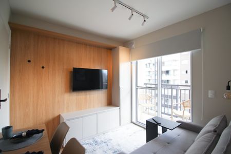 Sala de kitnet/studio para alugar com 1 quarto, 31m² em Vila Olímpia, São Paulo