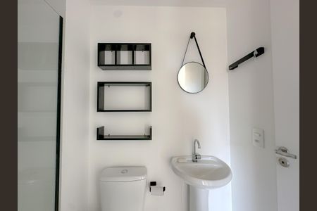 Apartamento para alugar com 38m², 2 quartos e sem vagaBanheiro