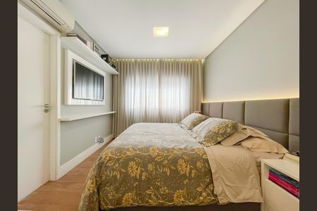 Apartamento à venda com 167m², 3 quartos e 3 vagasSuíte 1