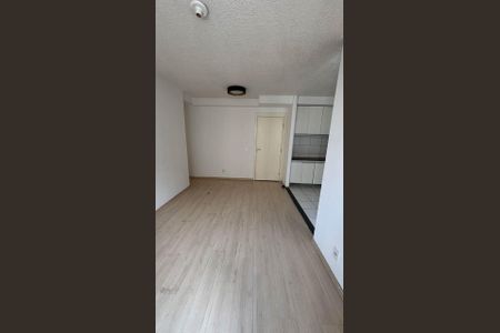 Sala de apartamento para alugar com 2 quartos, 55m² em Viga, Nova Iguaçu