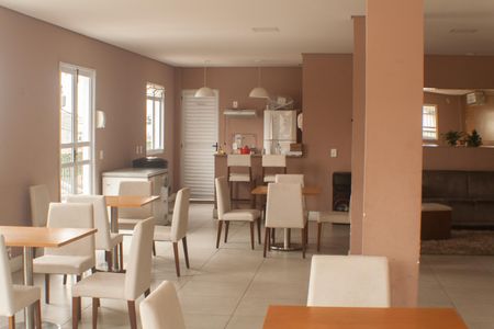 Apartamento para alugar com 55m², 2 quartos e 1 vagaÁrea comum - Salão de festas