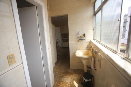 Apartamento à venda com 210m², 4 quartos e 2 vagasArea de serviço