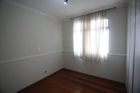 Apartamento à venda com 210m², 4 quartos e 2 vagasQuarto