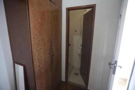 Apartamento à venda com 210m², 4 quartos e 2 vagasArea de serviço