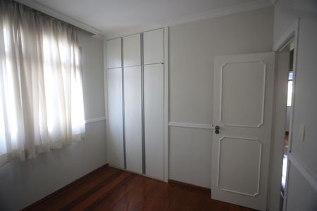 Apartamento à venda com 210m², 4 quartos e 2 vagasQuarto