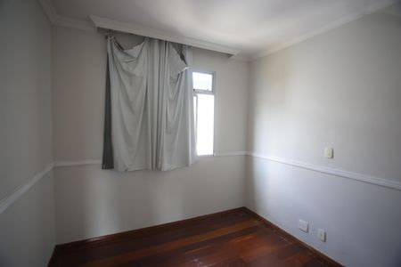 Apartamento à venda com 210m², 4 quartos e 2 vagasQuarto 3