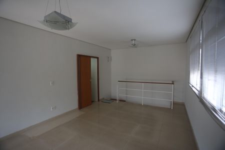 Apartamento à venda com 210m², 4 quartos e 2 vagasCobertura