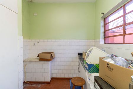 Casa à venda com 160m², 3 quartos e 2 vagas Casa à venda com 160m², 3 quartos e 2 vagasCozinha