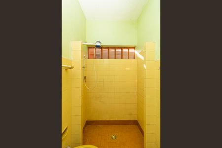 Casa à venda com 160m², 3 quartos e 2 vagas Casa à venda com 160m², 3 quartos e 2 vagasBanheiro
