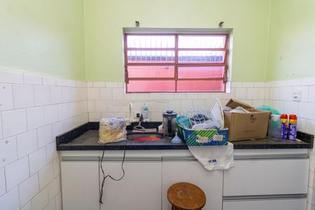 Casa à venda com 160m², 3 quartos e 2 vagas Casa à venda com 160m², 3 quartos e 2 vagasCozinha