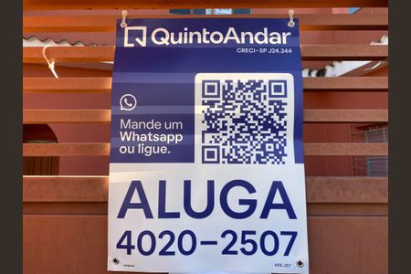 Casa à venda com 160m², 3 quartos e 2 vagas Casa à venda com 160m², 3 quartos e 2 vagasPlaquinha