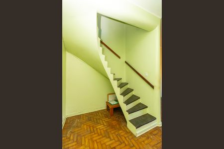 Casa à venda com 160m², 3 quartos e 2 vagas Casa à venda com 160m², 3 quartos e 2 vagasTerraço Gourmet