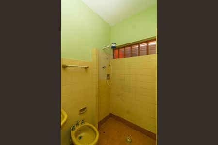 Casa à venda com 160m², 3 quartos e 2 vagas Casa à venda com 160m², 3 quartos e 2 vagasBanheiro