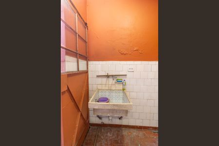 Casa à venda com 160m², 3 quartos e 2 vagas Casa à venda com 160m², 3 quartos e 2 vagasÁrea de Serviço