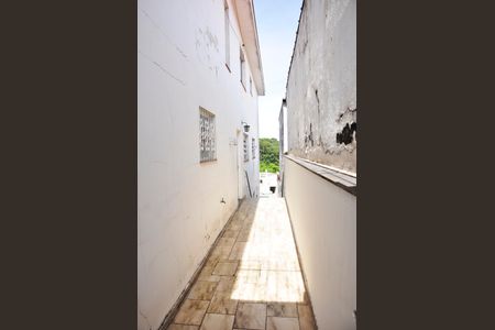 Casa à venda com 400m², 3 quartos e 2 vagas Casa à venda com 400m², 3 quartos e 2 vagasDetalhe - Corredor Externo