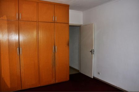 Casa à venda com 400m², 3 quartos e 2 vagas Casa à venda com 400m², 3 quartos e 2 vagasDetalhe - Quarto 02