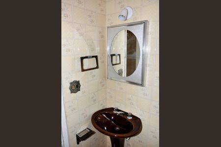 Casa à venda com 400m², 3 quartos e 2 vagas Casa à venda com 400m², 3 quartos e 2 vagasDetalhe - Suíte