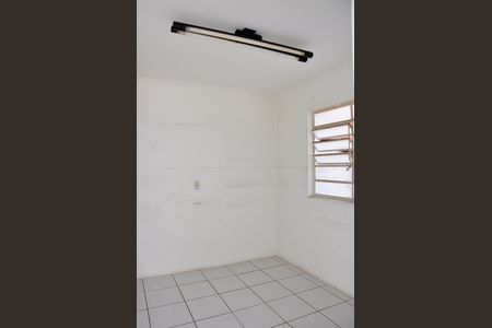 Casa à venda com 400m², 3 quartos e 2 vagas Casa à venda com 400m², 3 quartos e 2 vagasDetalhe - Edícola - Cozinha