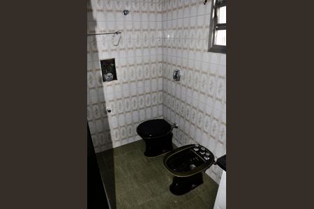 Casa à venda com 400m², 3 quartos e 2 vagas Casa à venda com 400m², 3 quartos e 2 vagasDetalhe - Banheiro Social