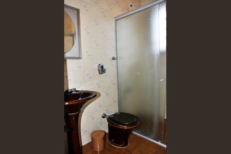 Casa à venda com 400m², 3 quartos e 2 vagas Casa à venda com 400m², 3 quartos e 2 vagasDetalhe - Suíte