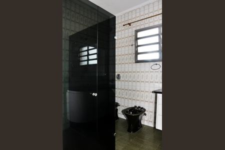 Casa à venda com 400m², 3 quartos e 2 vagas Casa à venda com 400m², 3 quartos e 2 vagasDetalhe - Banheiro Social