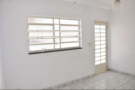 Casa à venda com 400m², 3 quartos e 2 vagas Casa à venda com 400m², 3 quartos e 2 vagasDetalhe - Copa