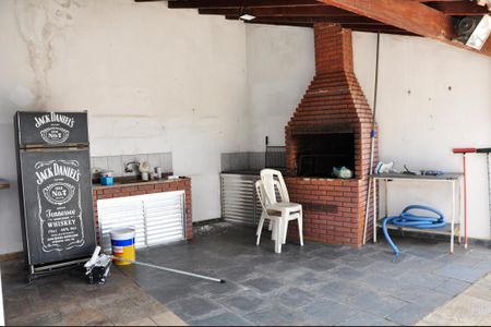 Casa à venda com 400m², 3 quartos e 2 vagas Casa à venda com 400m², 3 quartos e 2 vagasChurrasqueira