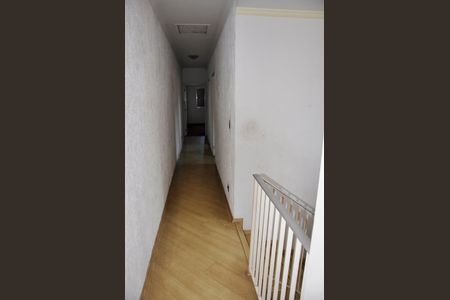 Casa à venda com 400m², 3 quartos e 2 vagas Casa à venda com 400m², 3 quartos e 2 vagasDetalhe - Corredor Quartos